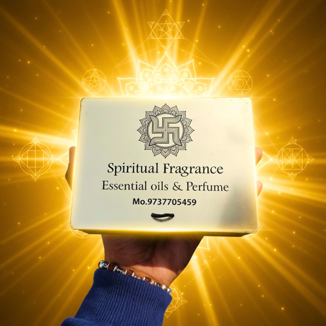 Aastha Perfume - एक आध्यात्मिक एहसास ( लाल चंदन से बनाया गया है )